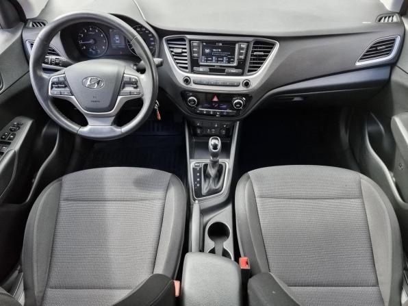Hyundai Solaris II с пробегом 2018 года, цена 1 409 000 рублей, 132633 км, седан, Автокод Объявления