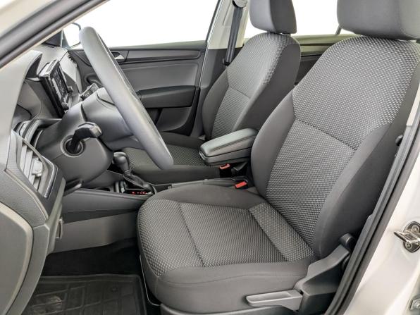 Volkswagen Polo VI с пробегом 2022 года, цена 1 715 000 рублей, 71527 км, лифтбек, Автокод Объявления