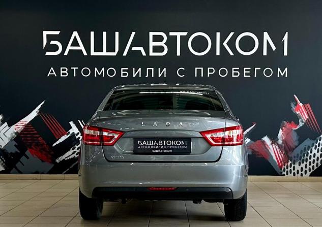 Lada (ВАЗ) Vesta I с пробегом 2017 года, цена 835 000 рублей, 55849 км, седан, Автокод Объявления