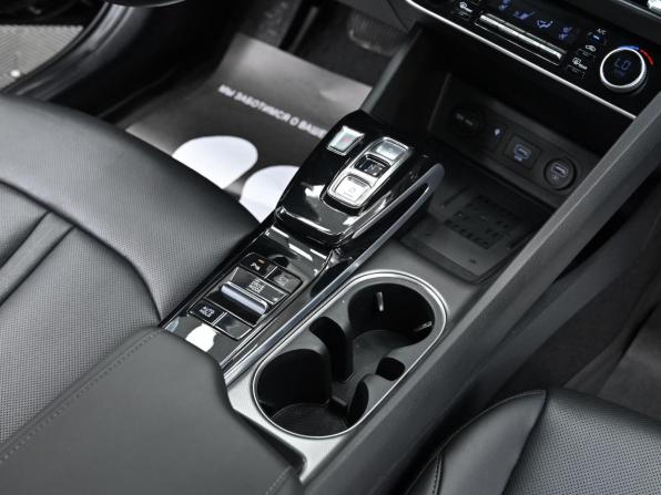 Hyundai Sonata VIII (DN8) с пробегом 2022 года, цена 2 449 000 рублей, 77000 км, седан, Автокод Объявления