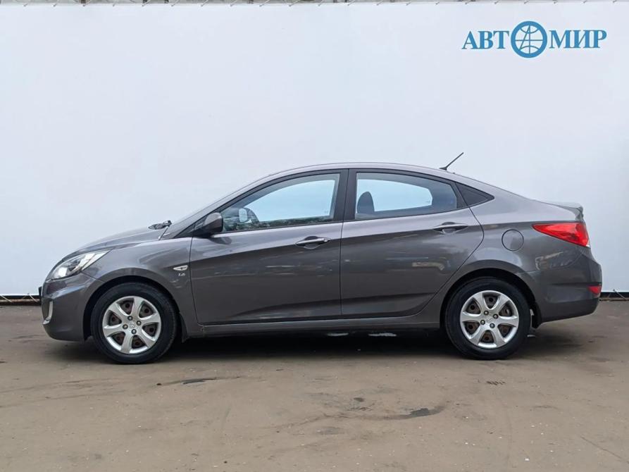 Hyundai Solaris I Москва  - изображение 8