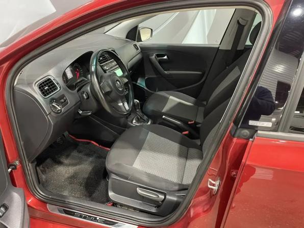 Volkswagen Polo V с пробегом 2014 года, цена 740 000 рублей, 184999 км, седан, Автокод Объявления