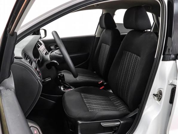 Volkswagen Polo V Рестайлинг с пробегом 2016 года, цена 999 000 рублей, 175991 км, седан, Автокод Объявления