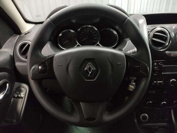 Renault Duster I Рестайлинг с пробегом 2016 года, цена 1 067 000 рублей, 135305 км, внедорожник, Автокод Объявления