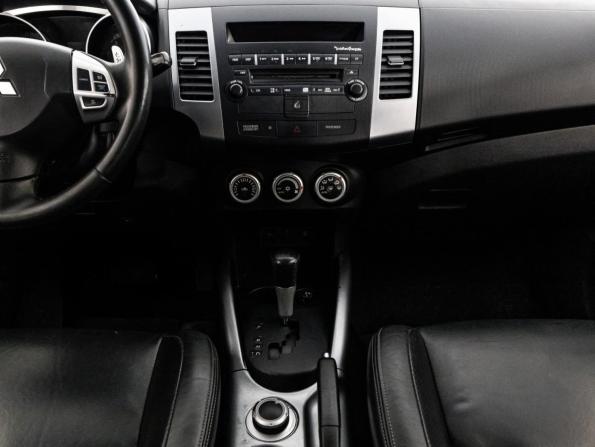 Mitsubishi Outlander II с пробегом 2007 года, цена 949 000 рублей, 347202 км, внедорожник, Автокод Объявления