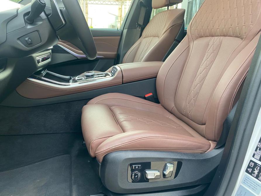 BMW X5 IV (G05/G18) Рестайлинг Великий Новгород  - изображение 9