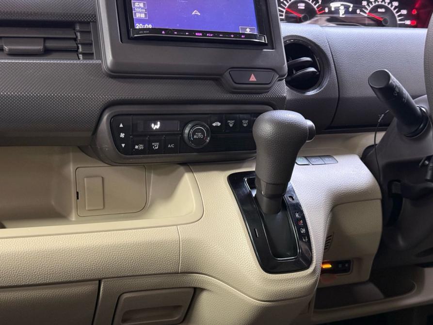 Honda N-BOX II Краснодар  - изображение 11