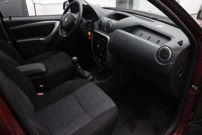 Renault Duster I с пробегом 2013 года, цена 1 050 000 рублей, 134386 км, внедорожник, Автокод Объявления