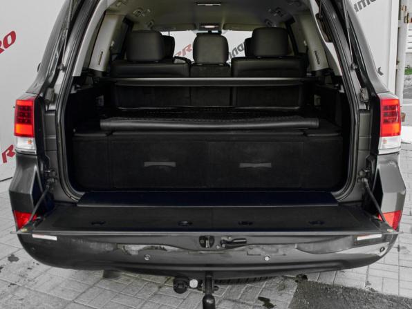 Toyota Land Cruiser 200 Series Рестайлинг 2 с пробегом 2019 года, цена 7 000 000 рублей, 86824 км, внедорожник, Автокод Объявления