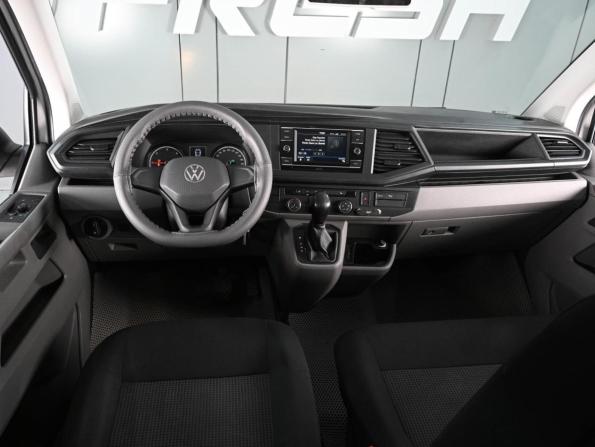 Volkswagen Transporter T6 Рестайлинг с пробегом 2020 года, цена 4 399 000 рублей, 117282 км, минивэн, Автокод Объявления