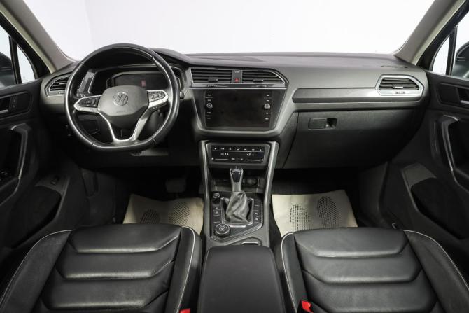Volkswagen Tiguan II с пробегом 2021 года, цена 3 599 000 рублей, 104000 км, внедорожник, Автокод Объявления