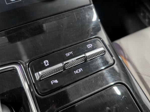 JETOUR X70+ I с пробегом 2023 года, цена 2 050 000 рублей, 67654 км, внедорожник, Автокод Объявления