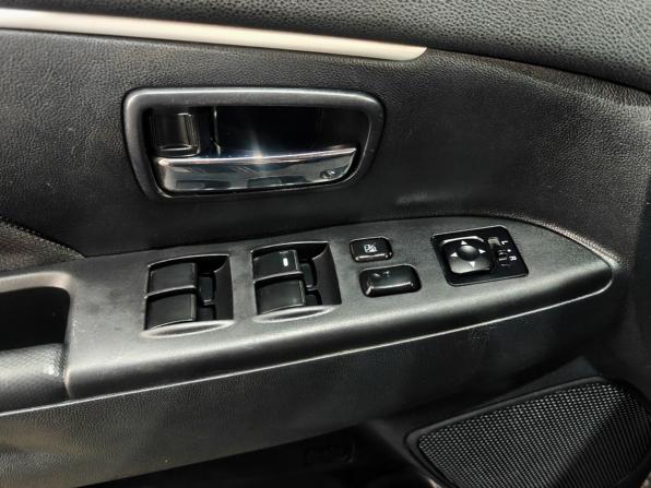 Mitsubishi ASX I с пробегом 2011 года, цена 920 000 рублей, 160000 км, внедорожник, Автокод Объявления