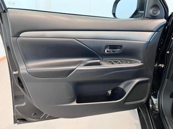 Mitsubishi Outlander III с пробегом 2013 года, цена 1 280 000 рублей, 159603 км, внедорожник, Автокод Объявления