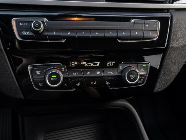 BMW X1 II (F48) Рестайлинг с пробегом 2020 года, цена 2 670 000 рублей, 52213 км, внедорожник, Автокод Объявления