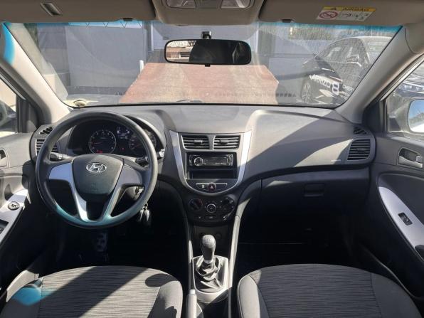 Hyundai Solaris I Рестайлинг с пробегом 2016 года, цена 840 000 рублей, 167000 км, седан, Автокод Объявления