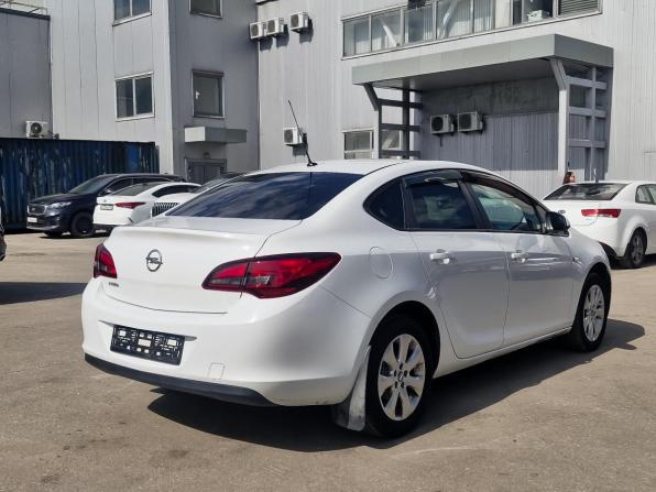 Opel Astra J Рестайлинг с пробегом 2014 года, цена 719 000 рублей, 277163 км, хэтчбек, Автокод Объявления
