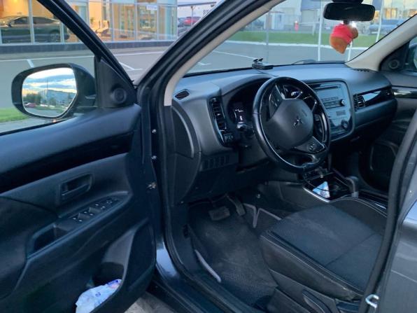 Mitsubishi Outlander III Рестайлинг 3 с пробегом 2019 года, цена 2 100 000 рублей, 132295 км, внедорожник, Автокод Объявления