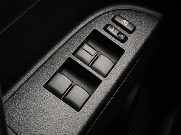 Toyota Highlander II (XU40) Рестайлинг с пробегом 2012 года, цена 1 947 000 рублей, 187400 км, внедорожник, Автокод Объявления