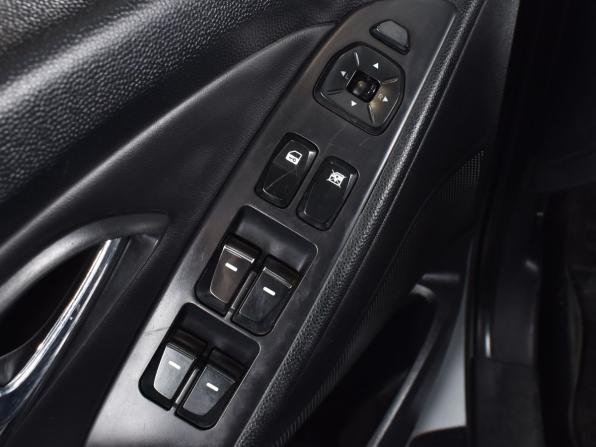 Hyundai ix35 I с пробегом 2010 года, цена 1 179 995 рублей, 220219 км, внедорожник, Автокод Объявления
