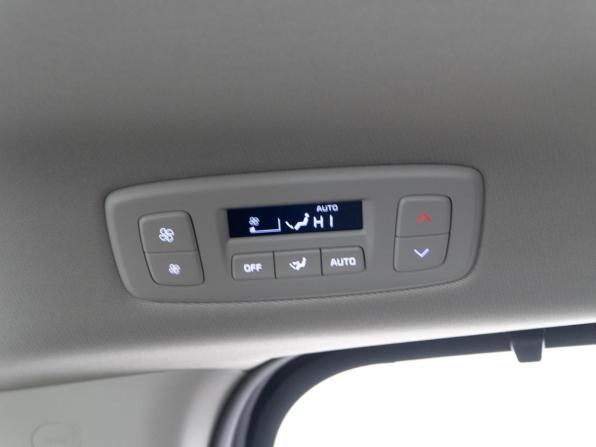 Kia Carnival IV Рестайлинг с пробегом 2025 года, цена 7 745 055 рублей, 49 км, минивэн, Автокод Объявления