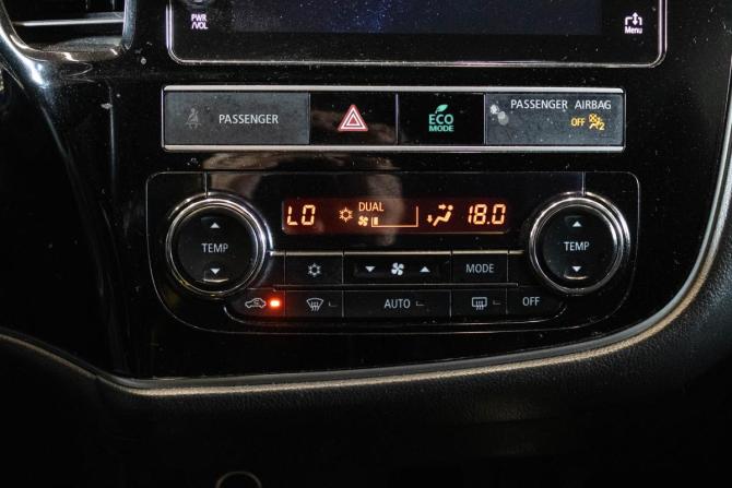 Mitsubishi Outlander III Рестайлинг 3 с пробегом 2019 года, цена 2 249 000 рублей, 83651 км, внедорожник, Автокод Объявления
