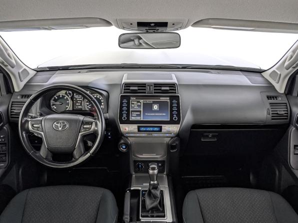 Toyota Land Cruiser Prado 150 Series Рестайлинг 3 с пробегом 2021 года, цена 6 420 000 рублей, 46294 км, внедорожник, Автокод Объявления