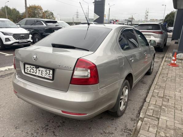 Skoda Octavia II (A5) Рестайлинг с пробегом 2009 года, цена 489 000 рублей, 355000 км, лифтбек, Автокод Объявления