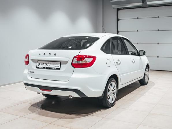 Lada (ВАЗ) Granta I Рестайлинг с пробегом 2023 года, цена 799 422 рубля, 44729 км, лифтбек, Автокод Объявления
