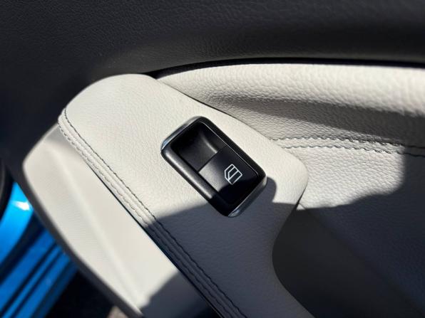 Mercedes-Benz A-Класс III (W176) с пробегом 2014 года, цена 1 685 000 рублей, 23600 км, хэтчбек, Автокод Объявления