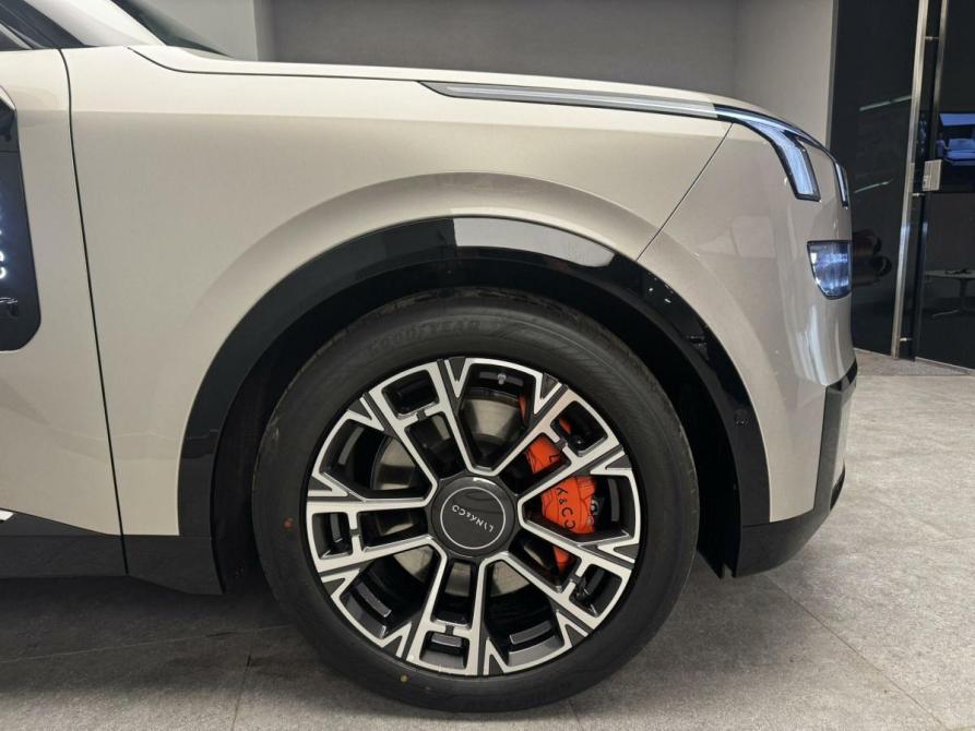 Lynk &amp; Co 900 Москва  - изображение 8