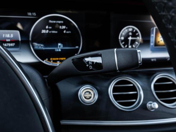 Mercedes-Benz E-Класс V (W213 S213 C238) с пробегом 2016 года, цена 2 770 000 рублей, 147597 км, седан, Автокод Объявления