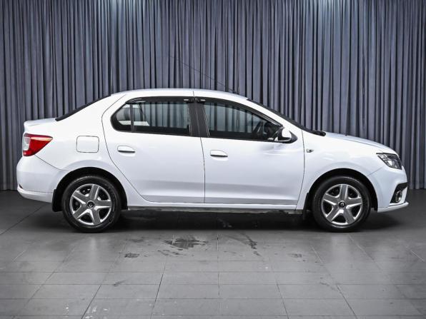 Renault Logan II Рестайлинг с пробегом 2021 года, цена 899 000 рублей, 72188 км, седан, Автокод Объявления