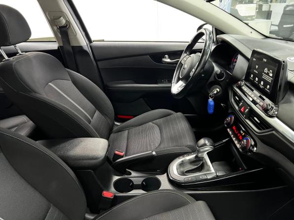 Kia Cerato IV с пробегом 2019 года, цена 1 858 000 рублей, 127000 км, седан, Автокод Объявления