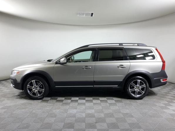Volvo XC70 II с пробегом 2012 года, цена 1 535 000 рублей, 243265 км, универсал, Автокод Объявления