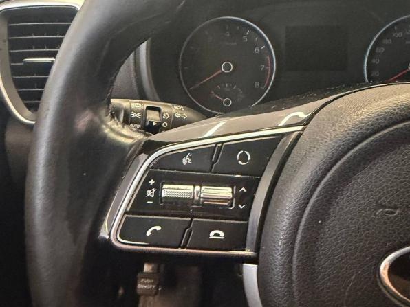 Kia Sportage IV Рестайлинг с пробегом 2018 года, цена 1 761 018 рублей, 200000 км, внедорожник, Автокод Объявления