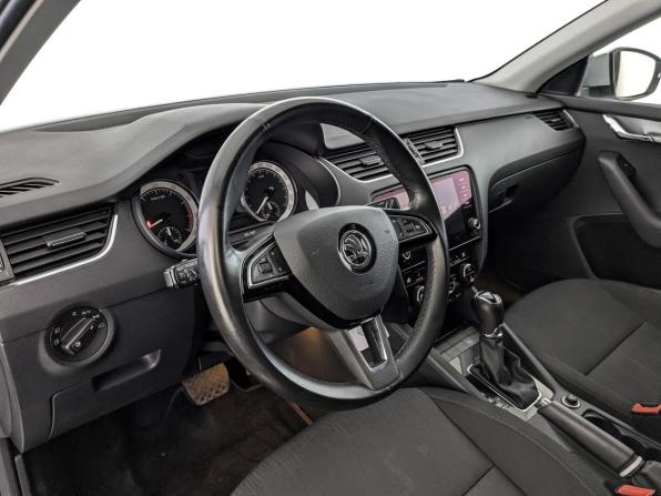 Skoda Octavia III (A7) с пробегом 2017 года, цена 1 880 000 рублей, 96578 км, лифтбек, Автокод Объявления