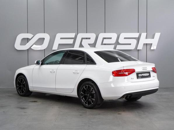Audi A4 IV (B8) Рестайлинг с пробегом 2012 года, цена 1 099 000 рублей, 304751 км, седан, Автокод Объявления