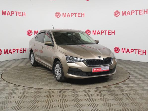 Skoda Rapid II с пробегом 2021 года, цена 1 690 000 рублей, 56750 км, лифтбек, Автокод Объявления