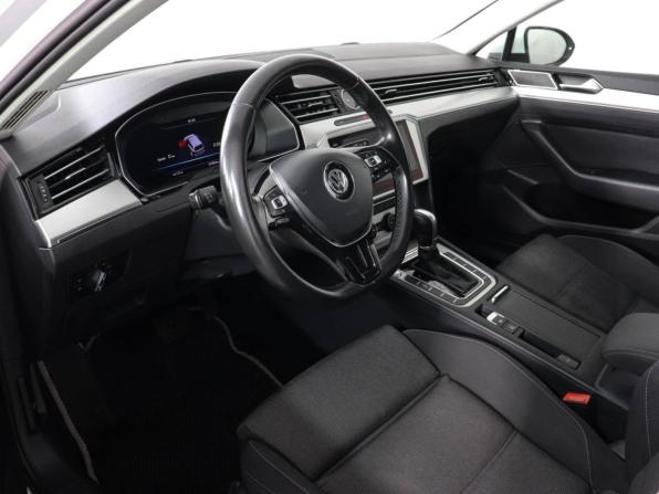 Volkswagen Passat B8 с пробегом 2019 года, цена 2 147 000 рублей, 233834 км, универсал, Автокод Объявления