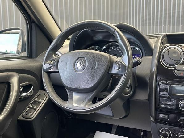 Renault Duster I Рестайлинг с пробегом 2015 года, цена 1 217 000 рублей, 183792 км, внедорожник, Автокод Объявления