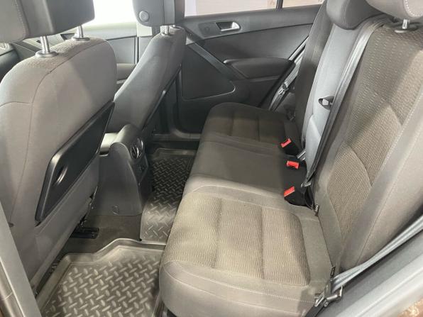 Volkswagen Tiguan I Рестайлинг с пробегом 2015 года, цена 1 745 000 рублей, 124915 км, внедорожник, Автокод Объявления