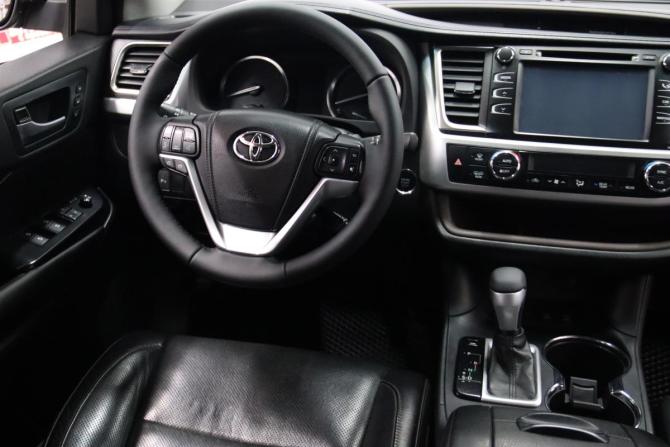 Toyota Highlander III (XU50) с пробегом 2014 года, цена 2 580 850 рублей, 278224 км, внедорожник, Автокод Объявления