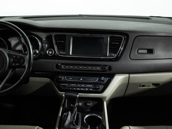 Kia Carnival III с пробегом 2018 года, цена 2 690 000 рублей, 115800 км, минивэн, Автокод Объявления