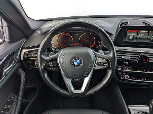 BMW 5 серии VII (G30/G31/G38) с пробегом 2019 года, цена 3 590 000 рублей, 89425 км, седан, Автокод Объявления