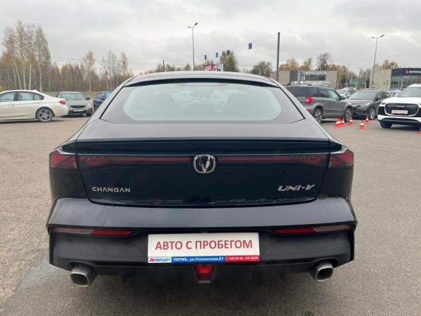 Changan UNI-V I с пробегом 2024 года, цена 2 328 000 рублей, 49400 км, лифтбек, Автокод Объявления