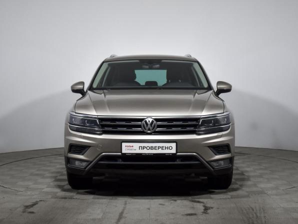 Volkswagen Tiguan II с пробегом 2017 года, цена 2 600 000 рублей, 116854 км, внедорожник, Автокод Объявления