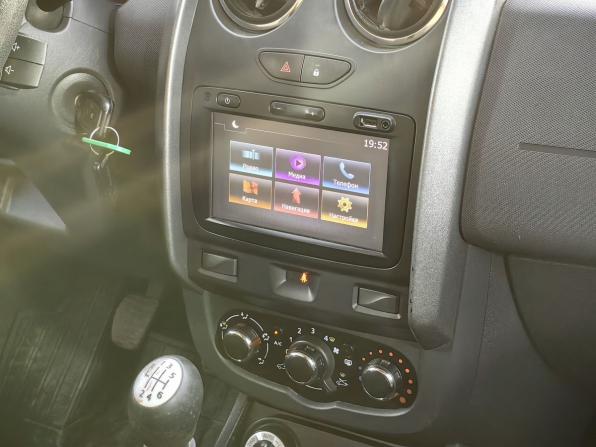 Renault Duster I Рестайлинг с пробегом 2017 года, цена 879 000 рублей, 266079 км, внедорожник, Автокод Объявления