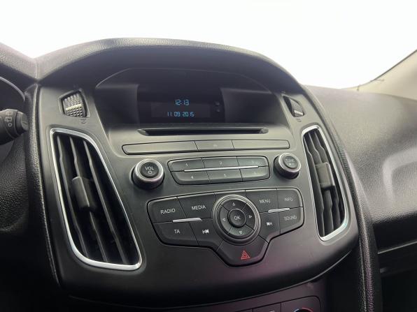 Ford Focus III Рестайлинг с пробегом 2015 года, цена 899 000 рублей, 126651 км, хэтчбек, Автокод Объявления