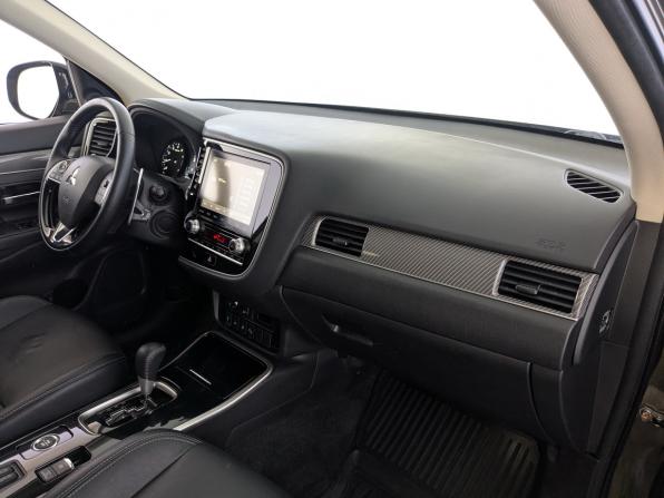 Mitsubishi Outlander III Рестайлинг 3 с пробегом 2021 года, цена 3 000 000 рублей, 95753 км, внедорожник, Автокод Объявления